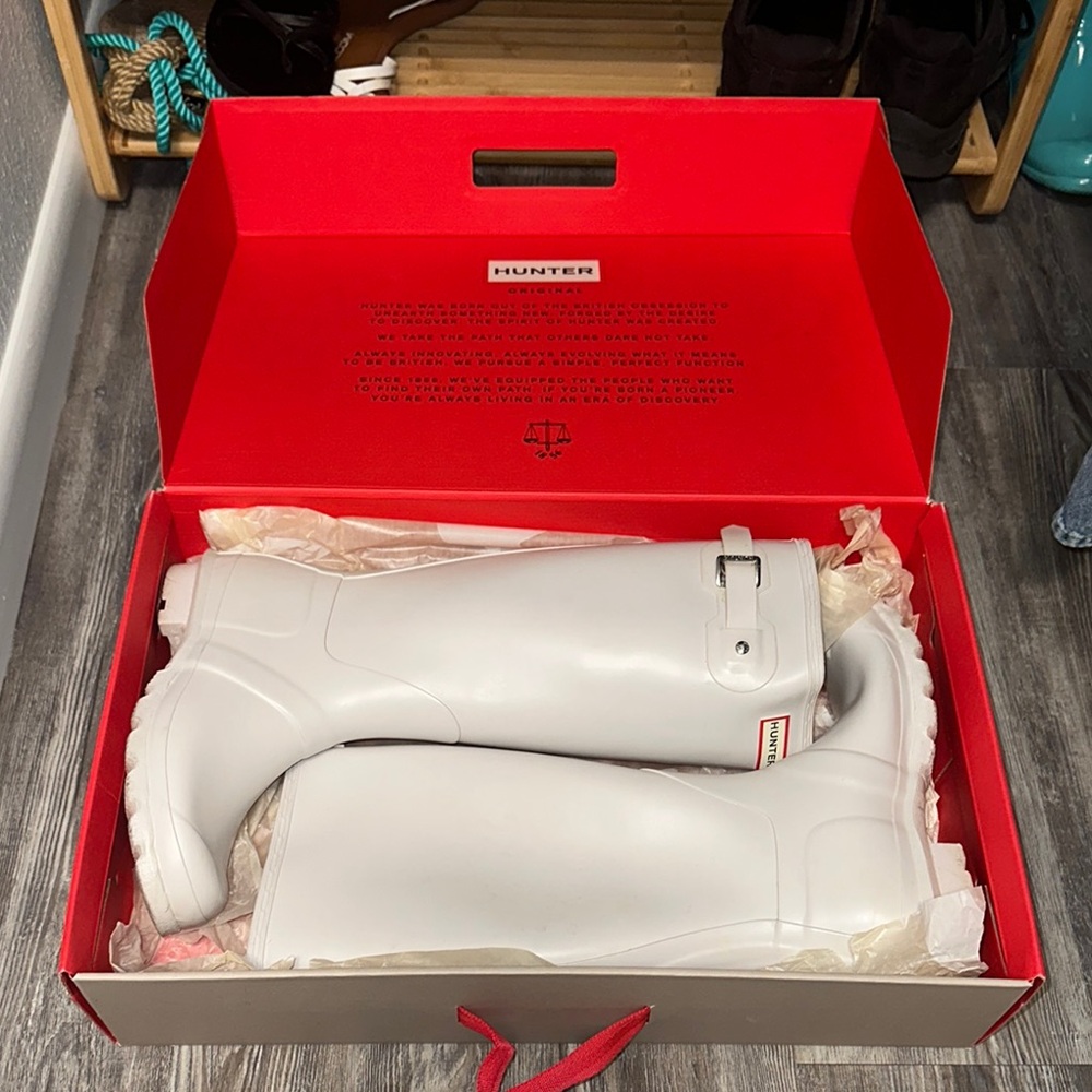 Hunter Women's Matte White Tall Rain Boots